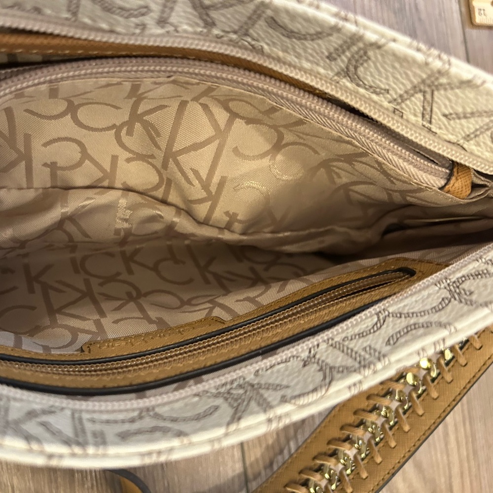 Calvin Klein Monogram Baguette Shoulder Bag w Removable Straps NWOT - Picture 11 of 11